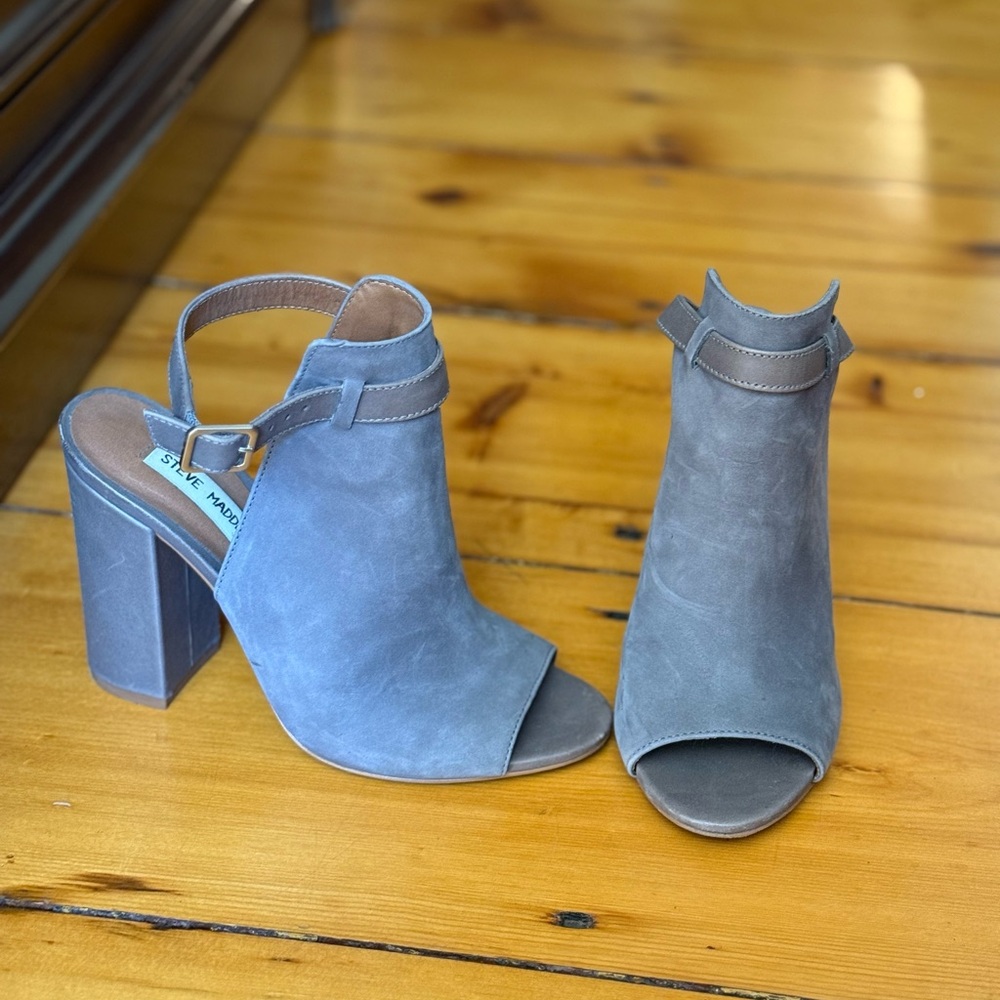 Steve Madden Blue Heeled Peep Toe Boots